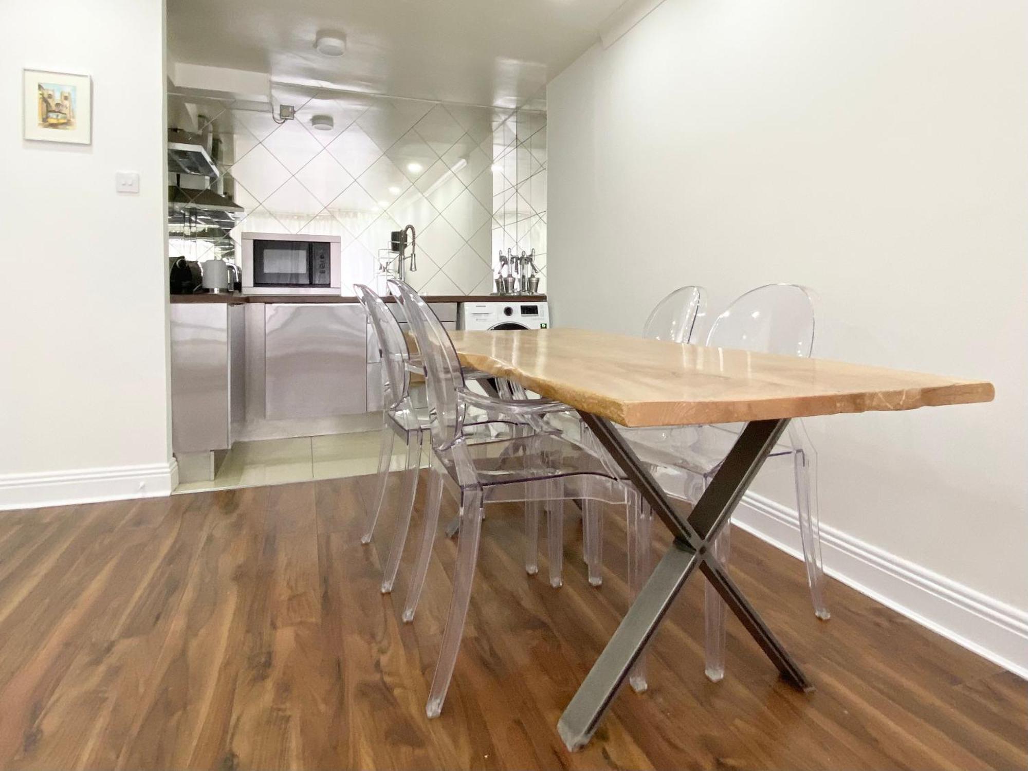 Perfect Dublin Residence Free Wifi Екстер'єр фото